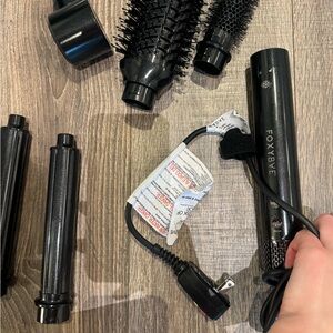 FOXYBAE Black Multi-Styler Hair Tool Set